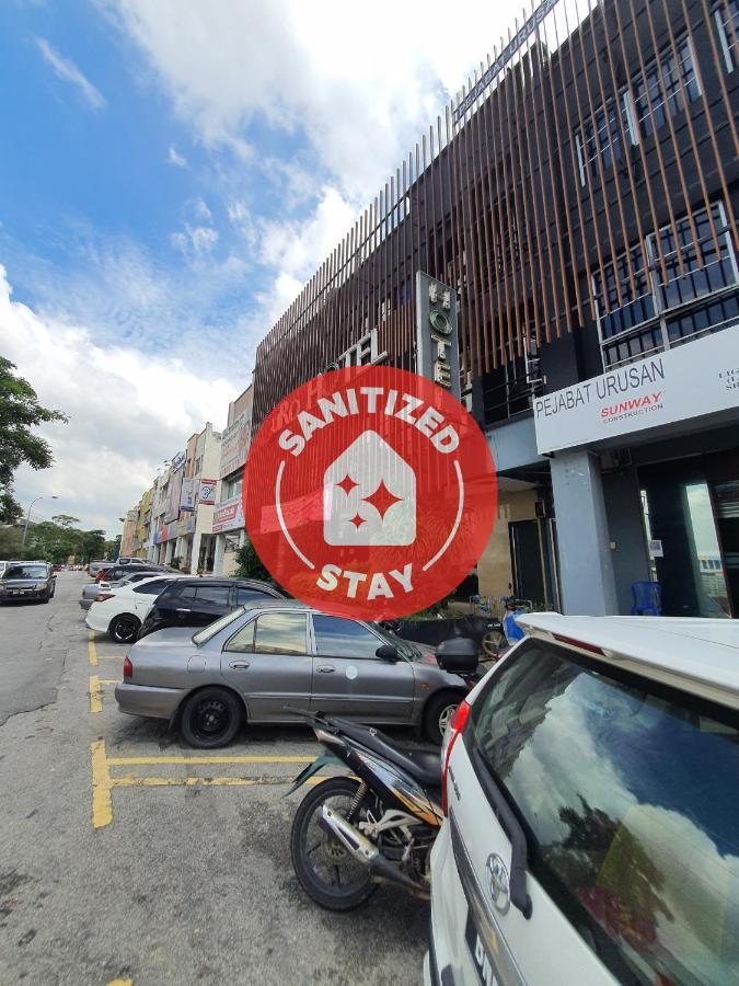 Oyo 90249 Euro Hotel Klang Exterior photo